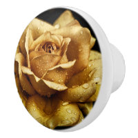 Goldknöpfe für die Keramik der Rose