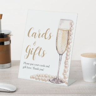 Goldperlen und Prosecco Champagnerkarten und -gesc Sockelschild