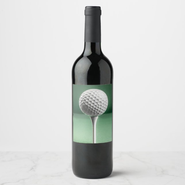Golf Ball on T-Shirt Weinetikett (Vorderseite)