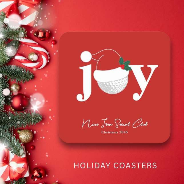 Golf Club Holiday Joy Typography Festive Red Rechteckiger Pappuntersetzer (Sleek red holiday coaster for golf lovers 🎄
Personalize with your name or event.)