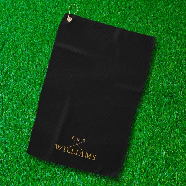 Golf Clubs in Black and Gold Individuelle Name Golfhandtuch (Von Creator hochgeladen)