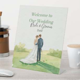 Golf-Hochzeit Braut und Bräutigam auf Putting Gree Sockelschild