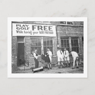 Golf kostenlos spielen (während Ihr Anzug gebügelt Postkarte