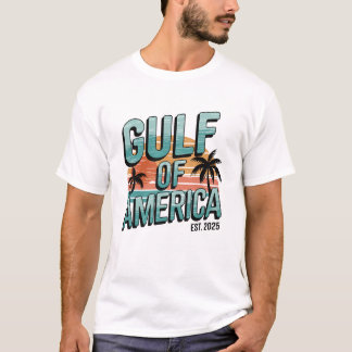 Golf of America Retro Beach Sunset Design EST 2025 T-Shirt