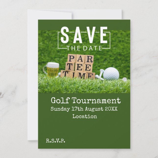 Golf Save the Date mit Golfball auf Grün Einladung (Vorderseite)