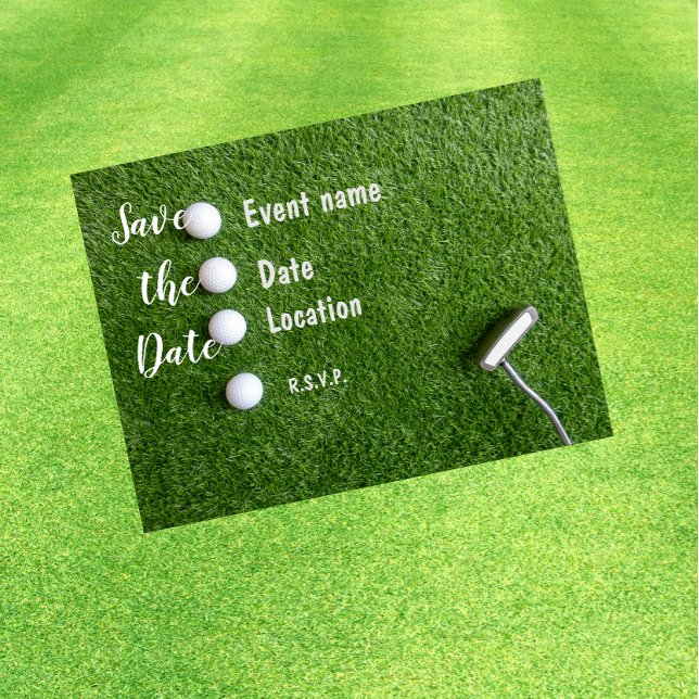 Golf Save the Date mit Golfbälle auf grünem Gras Postkarte (Von Creator hochgeladen)