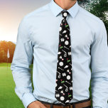 Golf Vater Krawatte<br><div class="desc">Golf Vater Geschenk mit einem Muster von Golfausrüstung wie Golfschläger,  Huthandschuhe,  etc. Ein nachdenkliches Geschenk für Golfliebhaber Vater,  Golfgroßvater oder GolfOnkel am Geburtstag,  Vatertag oder Großelterntag.</div>
