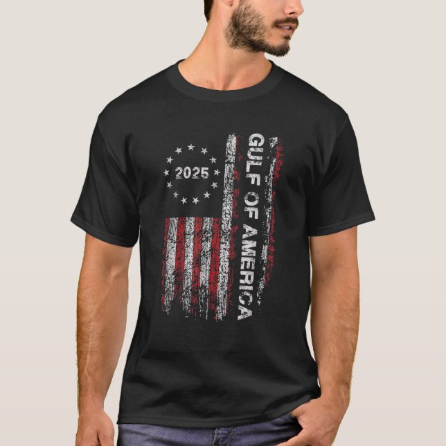 Golf von Amerika Est 2025 Funny American Flag V T-Shirt (Vorderseite)