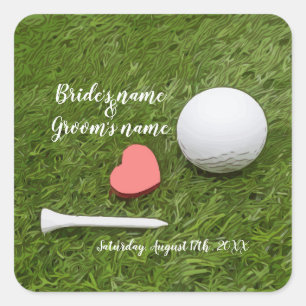 Golf Wedelgolfball und Tee mit Liebe auf Grün Quadratischer Aufkleber