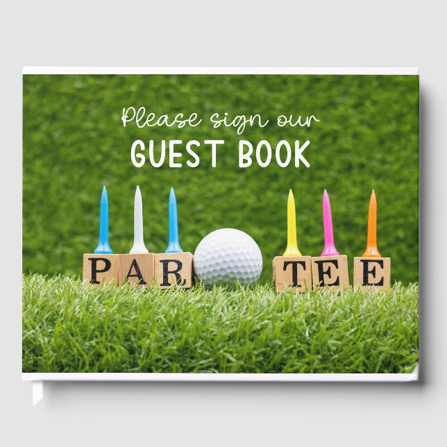 Golfball auf grünem Grasgolfer Gästebuch (Vorderseite)