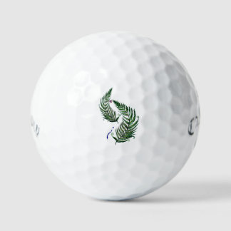 Golfball Callaway Supersoft mit Aotearoa-Farn