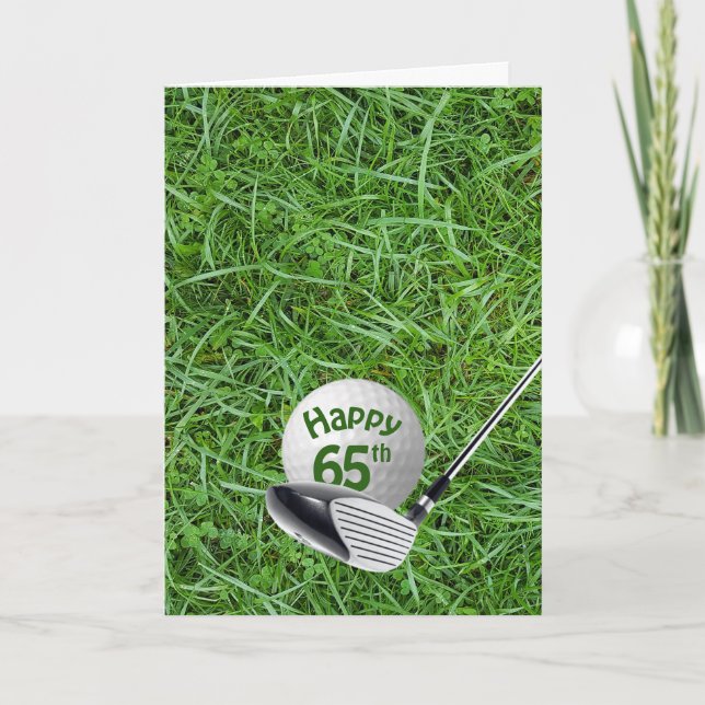 Golfball im Gras 65. Geburtstagskarte Karte (Vorderseite)