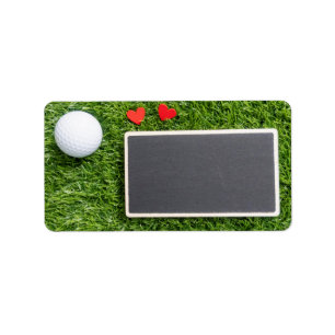 Golfball mit zwei Herzen sind grün mit Brett Adressaufkleber