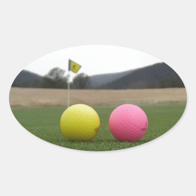 Golfbälle in Gelb und Rosa, Ovaler Aufkleber (Vorderseite)