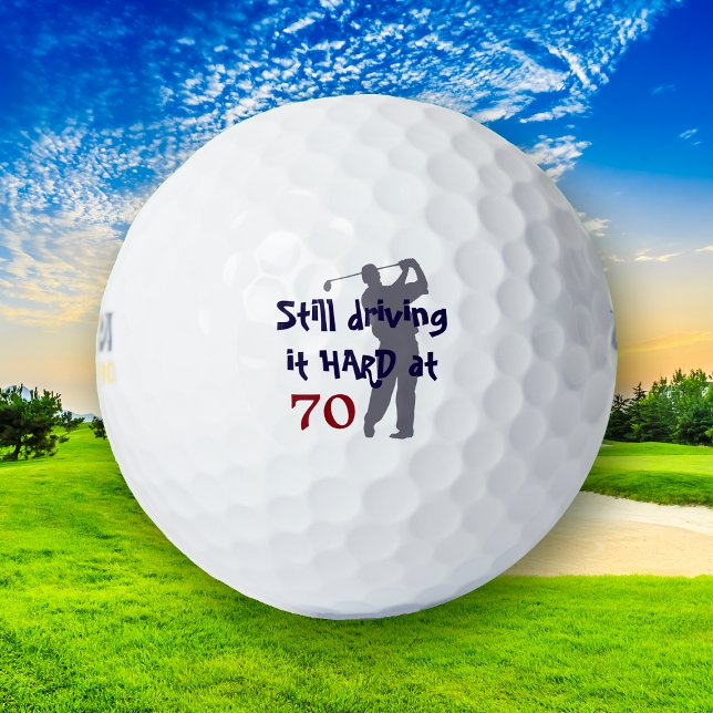 Golfer Driving Hard bei 70 Golfball (Von Creator hochgeladen)