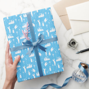 Golfer und Golfwagen auf blauem Hintergrund Geschenkpapier