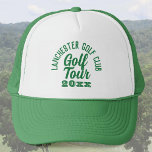 Golfers Golf Tour Trucker Hat Truckerkappe<br><div class="desc">Golfers Golf Tour Hat. Ein Hut für Golfer,  die auf Tour gehen. Golf Hut mit Golf Tour und Jahr der Tour. Grüner Text.</div>