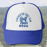 Golfers Golf Tour Trucker Hat Truckerkappe<br><div class="desc">Golfers Golf Tour Hat. Ein Hut für Golfer,  die auf Tour gehen. Golf Hut mit Golf Tour und Jahr der Tour. Blauer Text.</div>