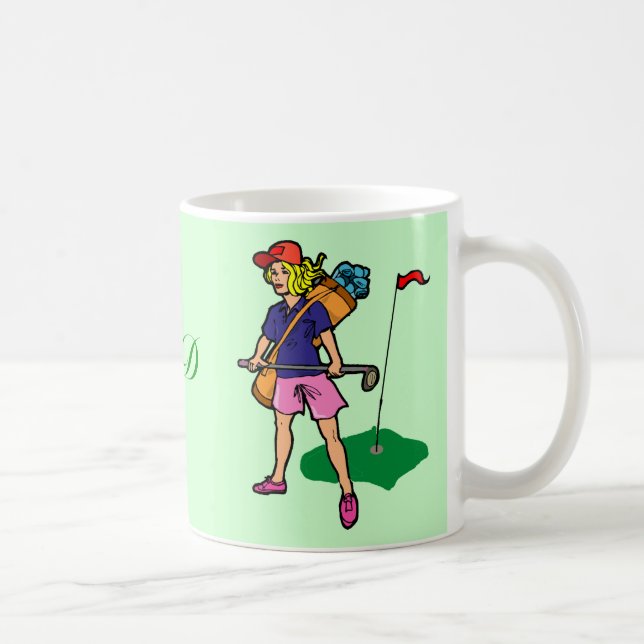 Golfeur de dame de golf avec la tasse de (Droite)