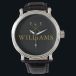 Golfklubs mit Personalisiertem Namen in Schwarz un Armbanduhr<br><div class="desc">Personalisieren Sie den Namen in klassischer Typografie,  um ein einzigartiges Golfgeschenk zu schaffen und für jeden Golfer zu behalten. Entwickelt von Thisisnotme©</div>