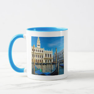 Gondeln am Grand Canal in der Nähe des Dogenpalast Tasse