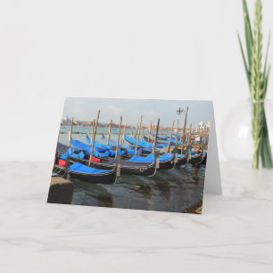 Gondoles dans des cartes de voeux de Venise