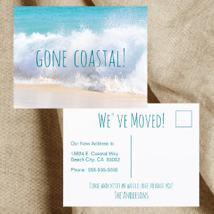 Gone Coastal Neues Zuhause-Welle am Strand Aquarel Ankündigungspostkarte
