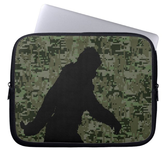 Gone Squatchin For on Olive Digital Camouflage Laptopschutzhülle (Vorderseite)