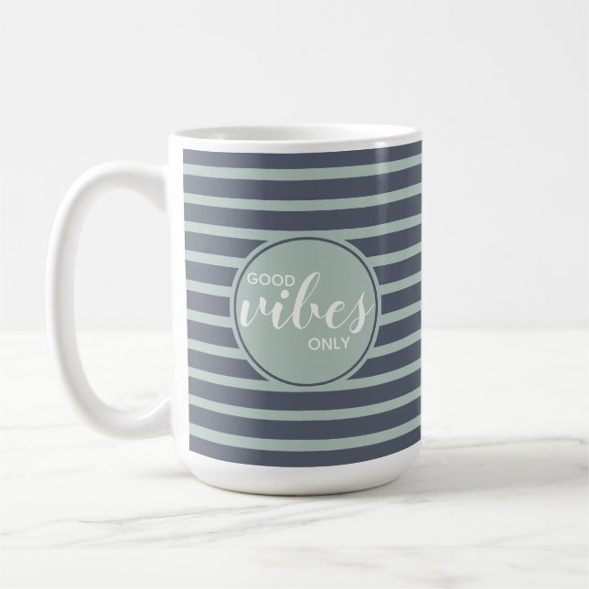 Good Vibes zitieren nur moderne Typografie Green B Kaffeetasse (Links)