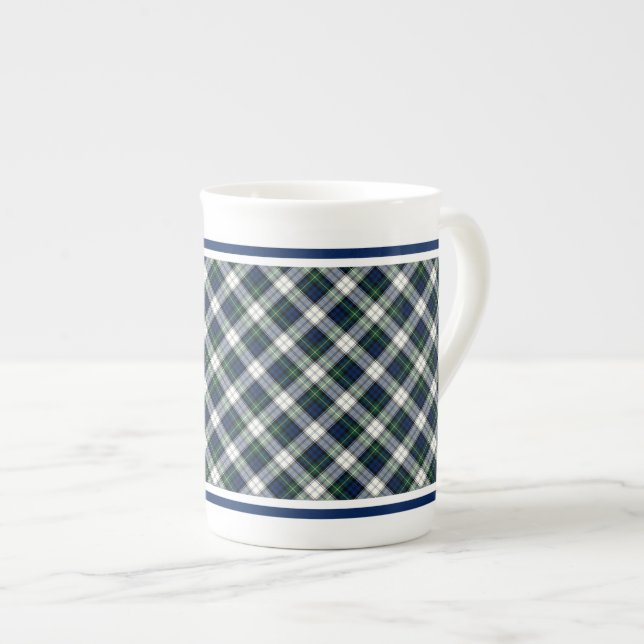 Gordon Family Dress Tartan Blau und Weiß Kariert Prozellantasse (Vorderseite Rechts)