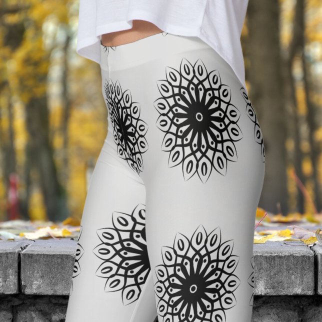 Gorgeous Gainsboro White Mandela Muster Leggings (Mandela on Gainsboro)