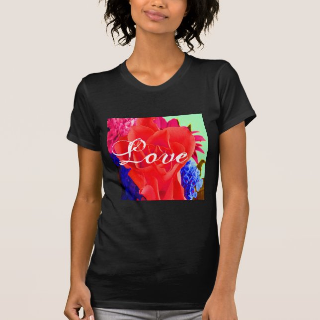 Gorgeous Red Rote Rose T-Shirt (Vorderseite)