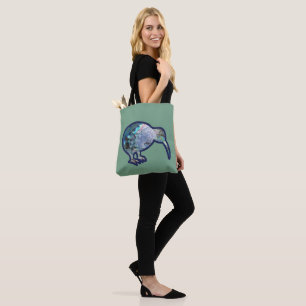 Gorgeous Shiny Pāua Kiwi Bird auf Green  Tasche