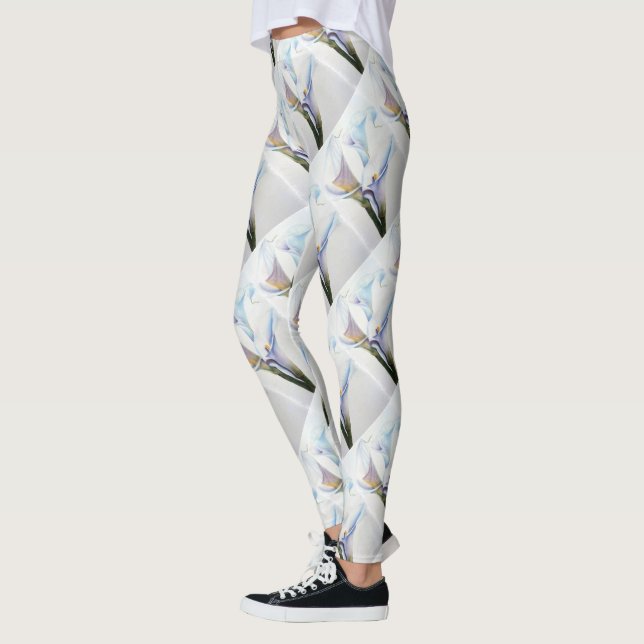 GORGEOUS WHITE CALLA LILILIES | LEGGINGS (Links)
