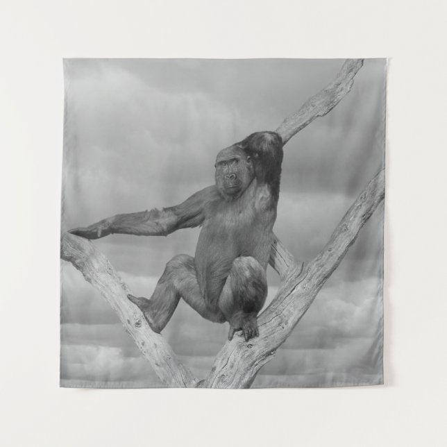 Gorilla auf einem Baum Wandteppich (Vorderseite)