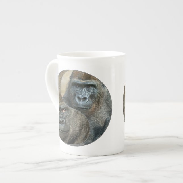 Gorilla Mutter und Sohn Prozellantasse (Vorderseite Links)