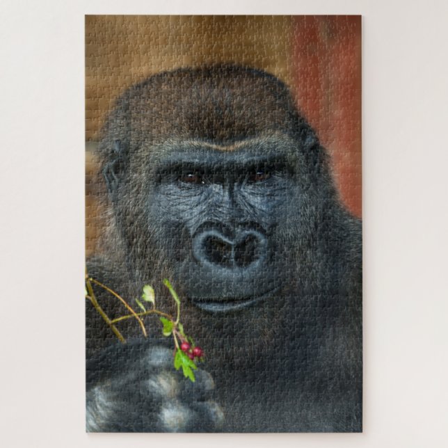 Gorilla und seine Berries (Vertikal)