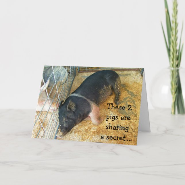 GOSSIPING SCHWEINE GEBURTSTAG KARTE (Vorderseite)