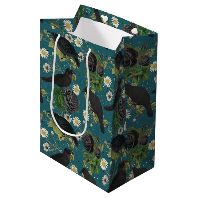 Goth Crows & Black Rose Tief Aquamarines Muster Mittlere Geschenktüte (Vorderseite Schrägansicht)