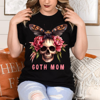 Goth Mama Blumenschmuck Moth Pink Mother Day T-Shirt