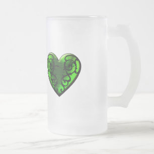 Goth St. Patrick's Day Green Heart Tasse
