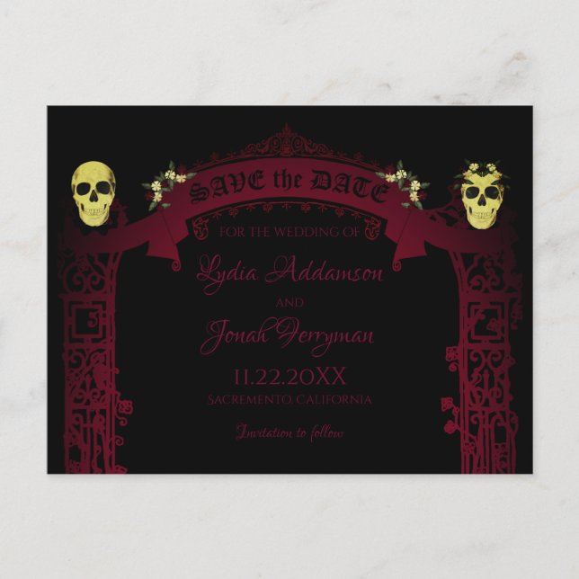 Gothic Arch Trellis and Skulls Wedding Ankündigungspostkarte (Vorderseite)