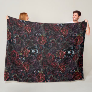 Gothic Black Dog & Dark Flowers Muster Fleecedecke