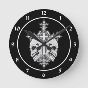 Gothic Cross with Skulls Runde Wanduhr