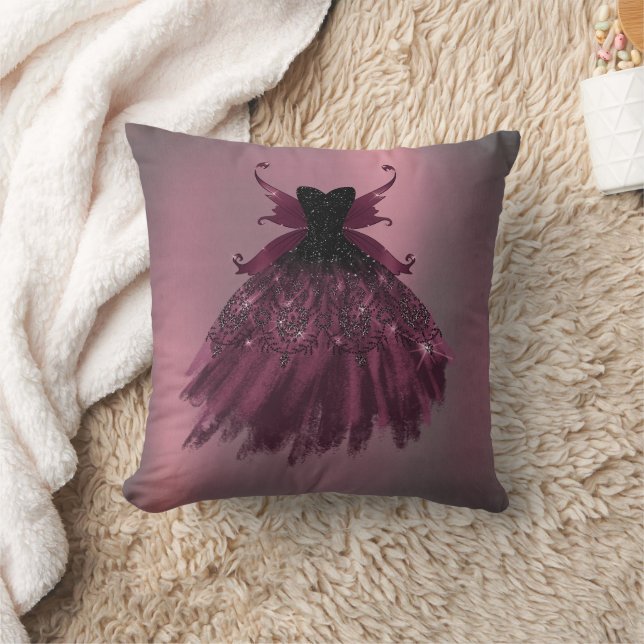 Gothic Fairy Fuchsia Gown | Punk Rock Pink Magenta Kissen (Decke)