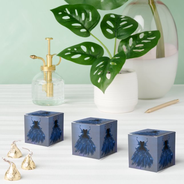 Gothic Fairy Navy Gown | Deep Cobalt Blue Sheen Geschenkschachtel (Zahlreiche)