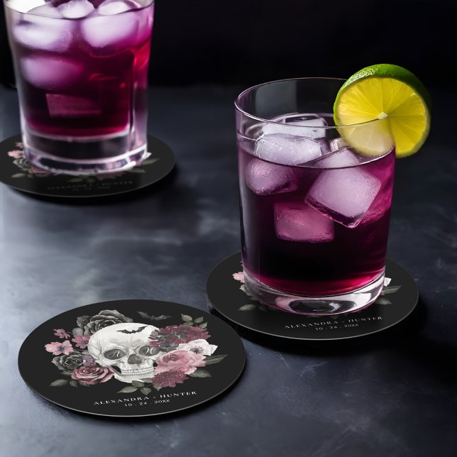 Gothic Floral Watercolor Skull Wedding Monogram Runder Pappuntersetzer (Gothic Floral Watercolor Skull Wedding Monogram Round Paper Coaster)