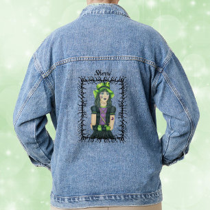 Gothic Girl Green Hat Tattoos gestachelt schwarzen Jeansjacke