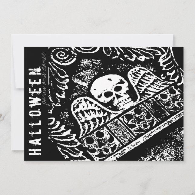 Gothic Grabstein Skull and Wings Halloween-Party Einladung (Vorderseite)