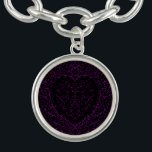 Gothic Heart Charm Bracelet Round Lila & Black 2 Armband<br><div class="desc">Unsere wunderschönen roten und schwarzen Herzen gotischen Hochzeitsumschläge sind dunkel,  aber schön mit unserem künstlerischen Scrolldesign. Sie sind in einer Sammlung von mehreren Gegenständen entworfen,  sodass Ihre gesamte Hochzeit mit dem gleichen Stil koordiniert werden kann!</div>
